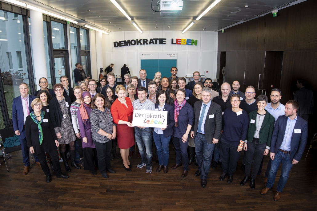 Demokratie Foerdern